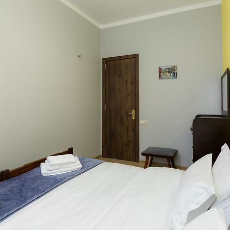 Big Family Guest House Tbilisi Bagian luar foto