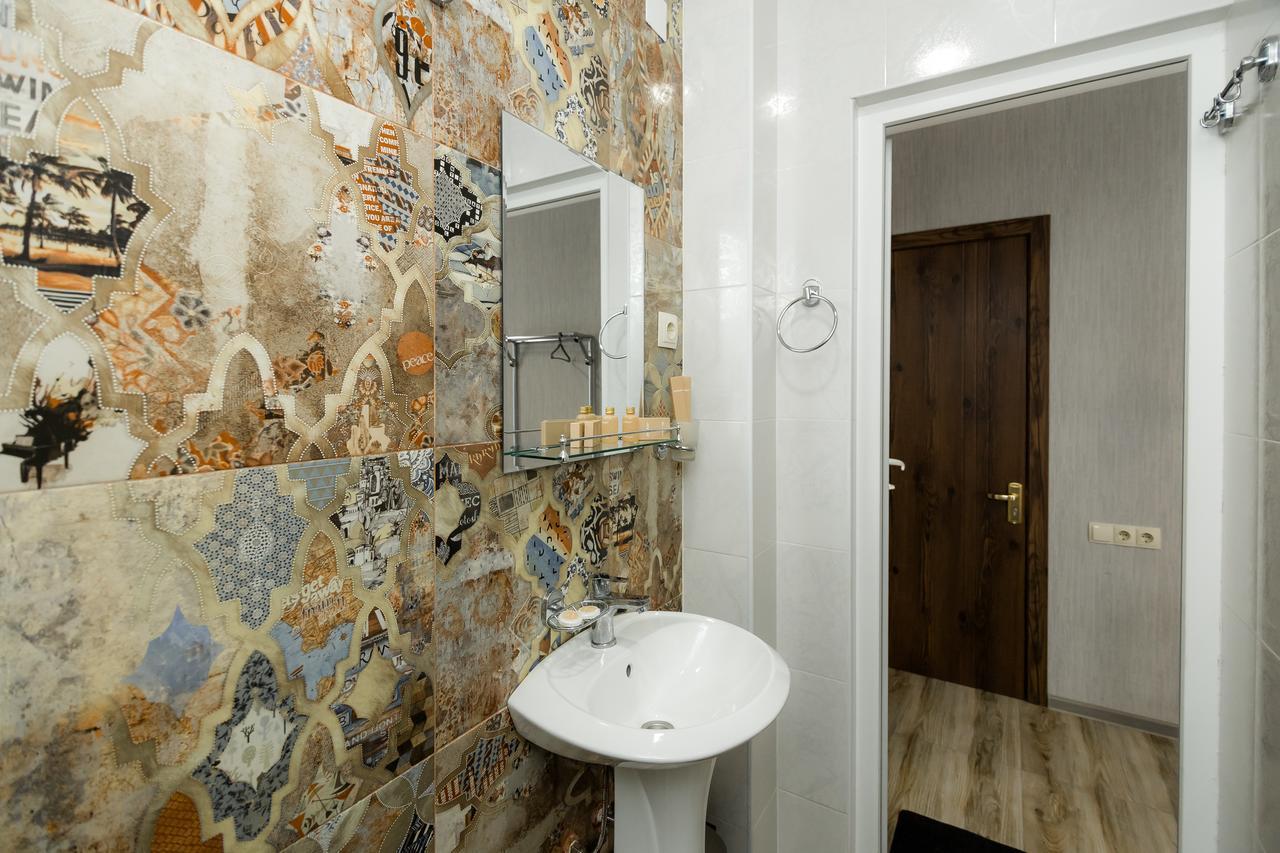 Big Family Guest House Tbilisi Bagian luar foto